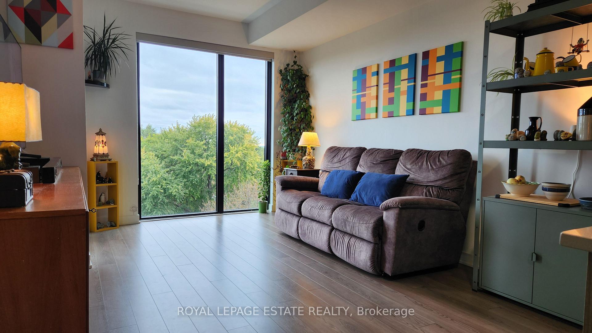 Photo 2 of Unit 603, 2799 Kingston Road, Scarborough, Cliffcrest — HOMEH