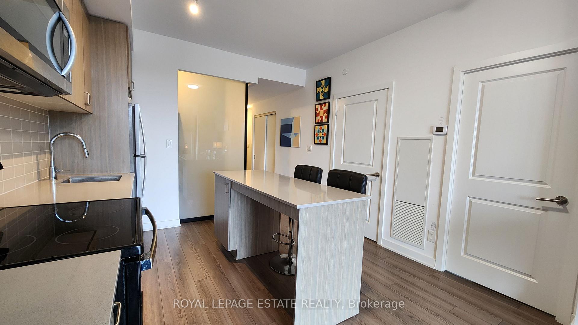 Photo 5 of Unit 603, 2799 Kingston Road, Scarborough, Cliffcrest — HOMEH