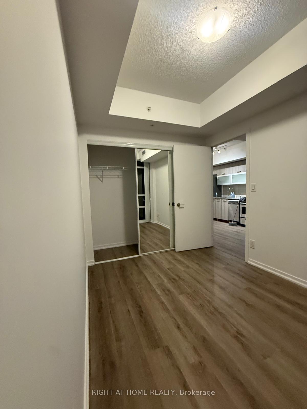 Photo 5 of Unit 1106, 68 Abell Street, Toronto, Little Portugal — HOMEH