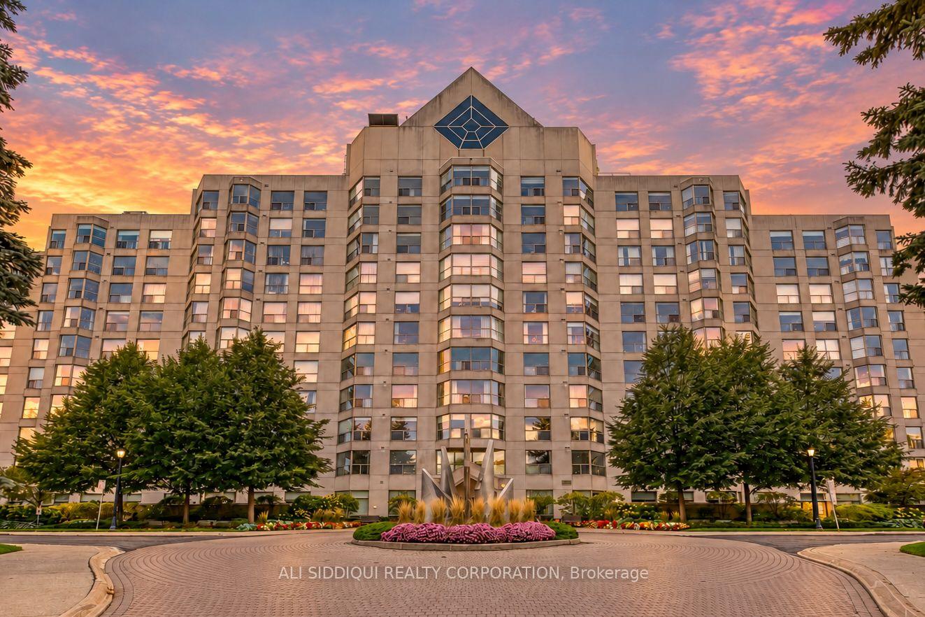 Photo of Unit 801, 1700 The College Way