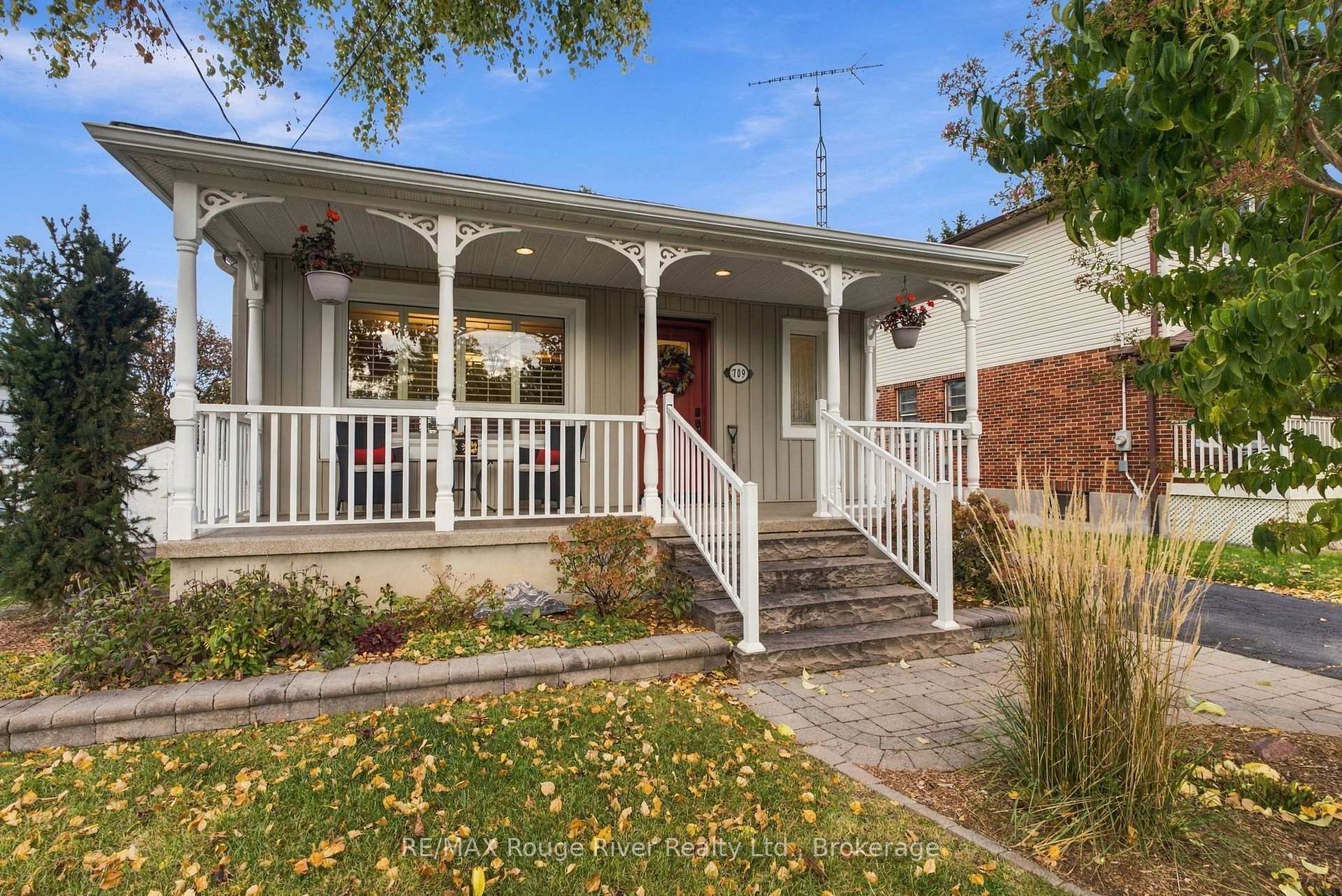 Photo of 709 Athol Street