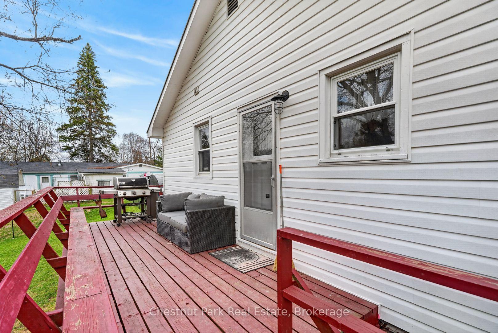 Photo 31 of 213 Yonge Street, Burk's Falls — HOMEH