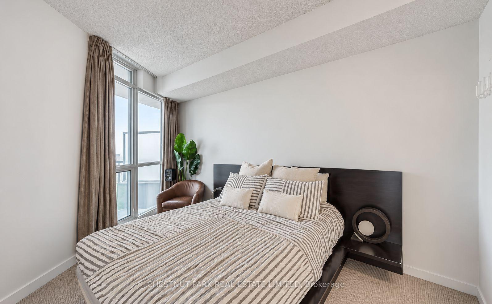 Photo 11 of Unit 1908, 38 Dan Leckie Way, Toronto, Waterfront Communities — HOMEH