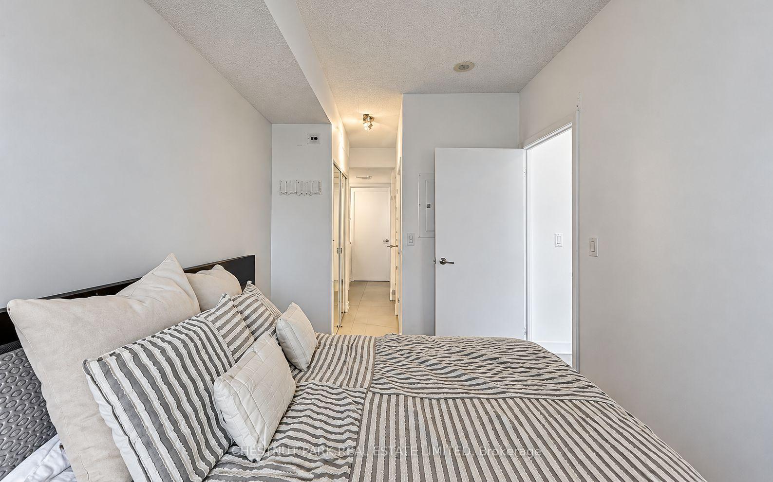 Photo 12 of Unit 1908, 38 Dan Leckie Way, Toronto, Waterfront Communities — HOMEH