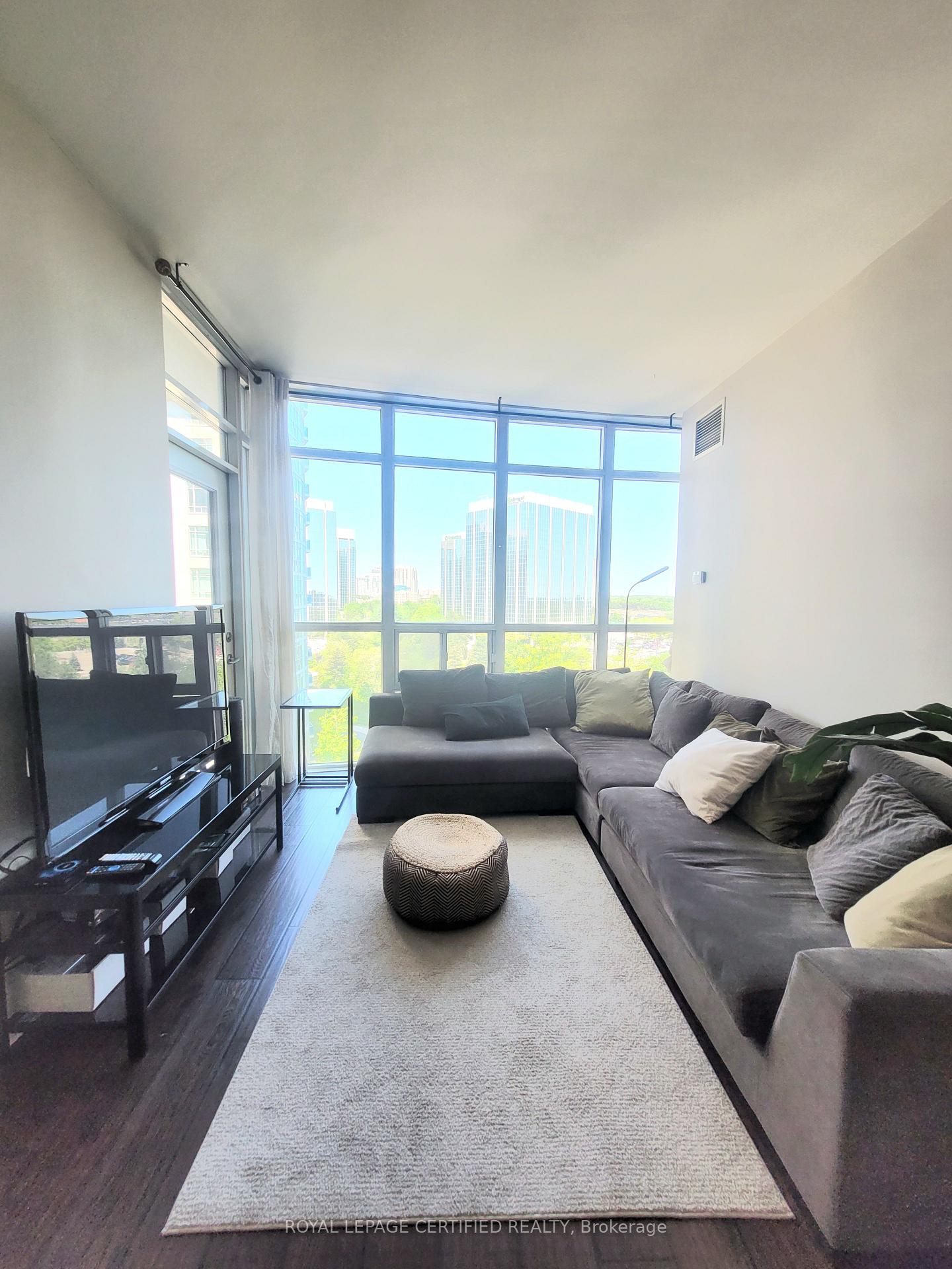 Photo 10 of Unit 909, 90 Absolute Avenue, Mississauga, City Centre — HOMEH