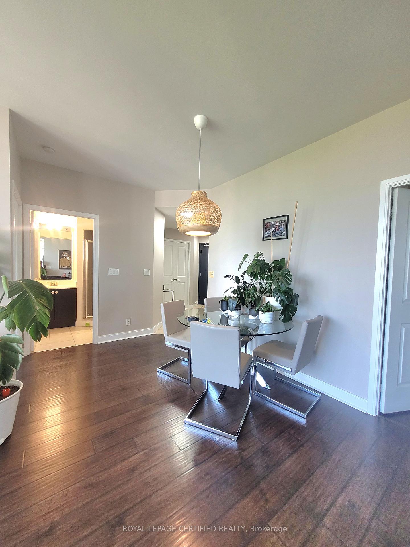Photo 12 of Unit 909, 90 Absolute Avenue, Mississauga, City Centre — HOMEH