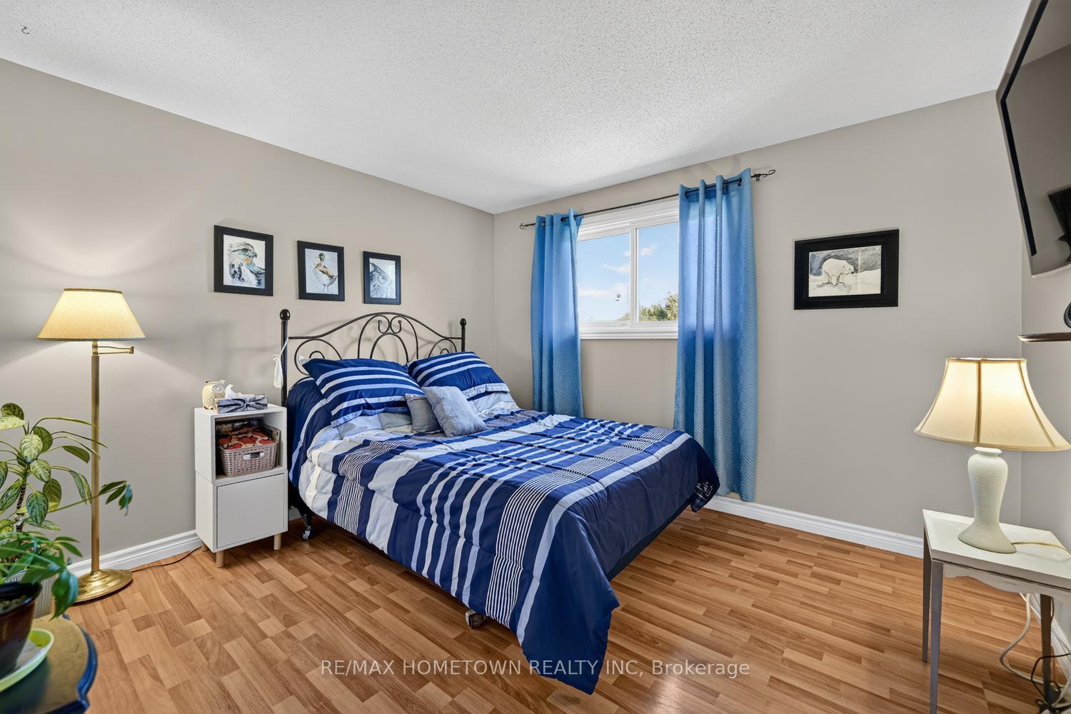 Photo 22 of 96 Cambridge Crescent, Brockville, Brockville — HOMEH