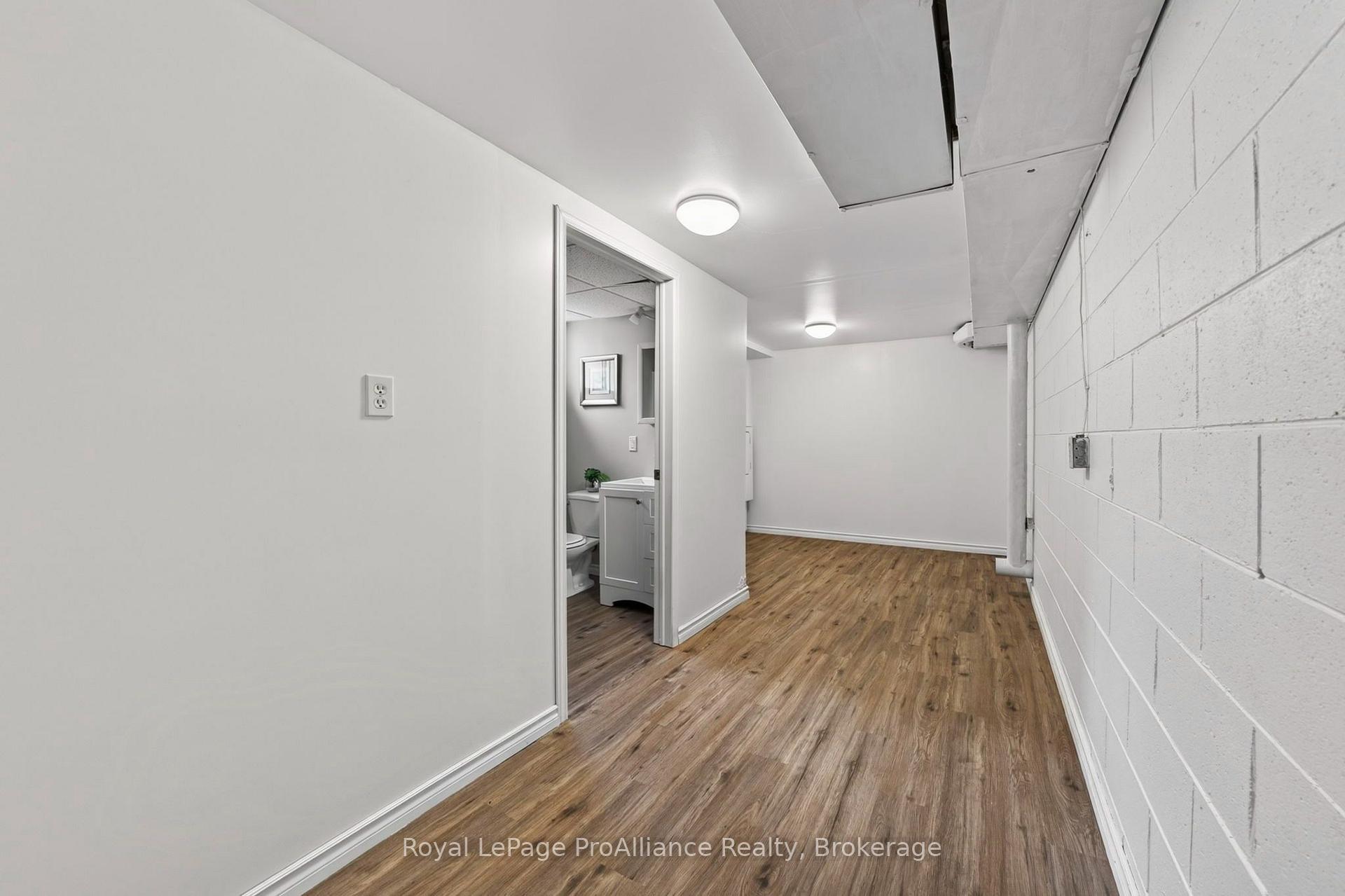 Photo 20 of 51 Craig Street, Belleville, Belleville Ward — HOMEH