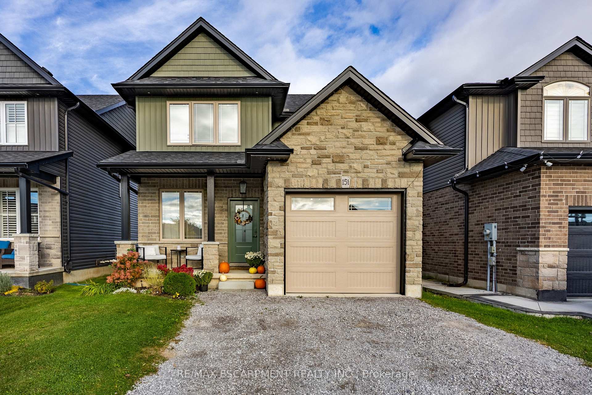 Photo 1 of 151 Lafayette Street E, Haldimand — HOMEH