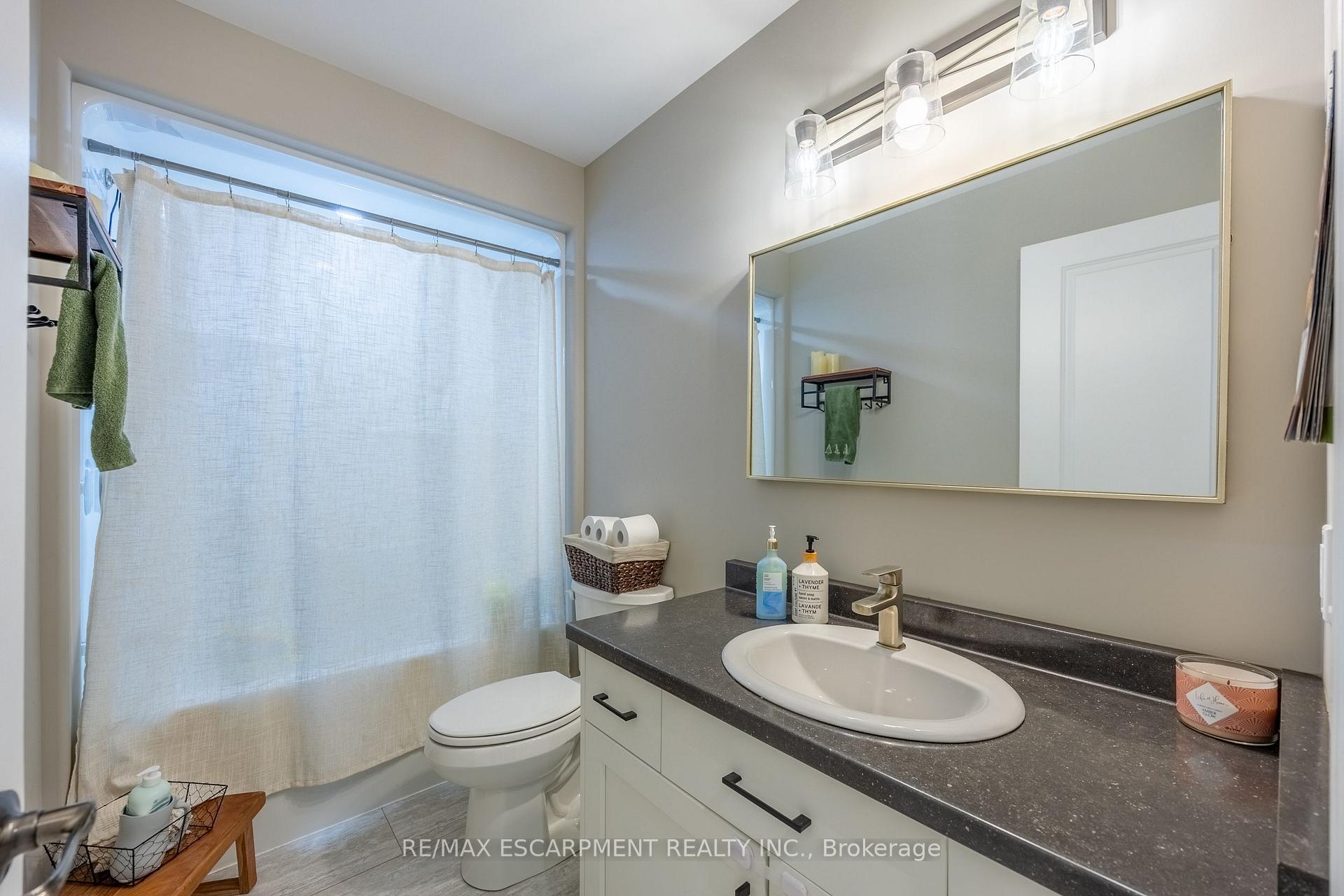 Photo 15 of 151 Lafayette Street E, Haldimand — HOMEH