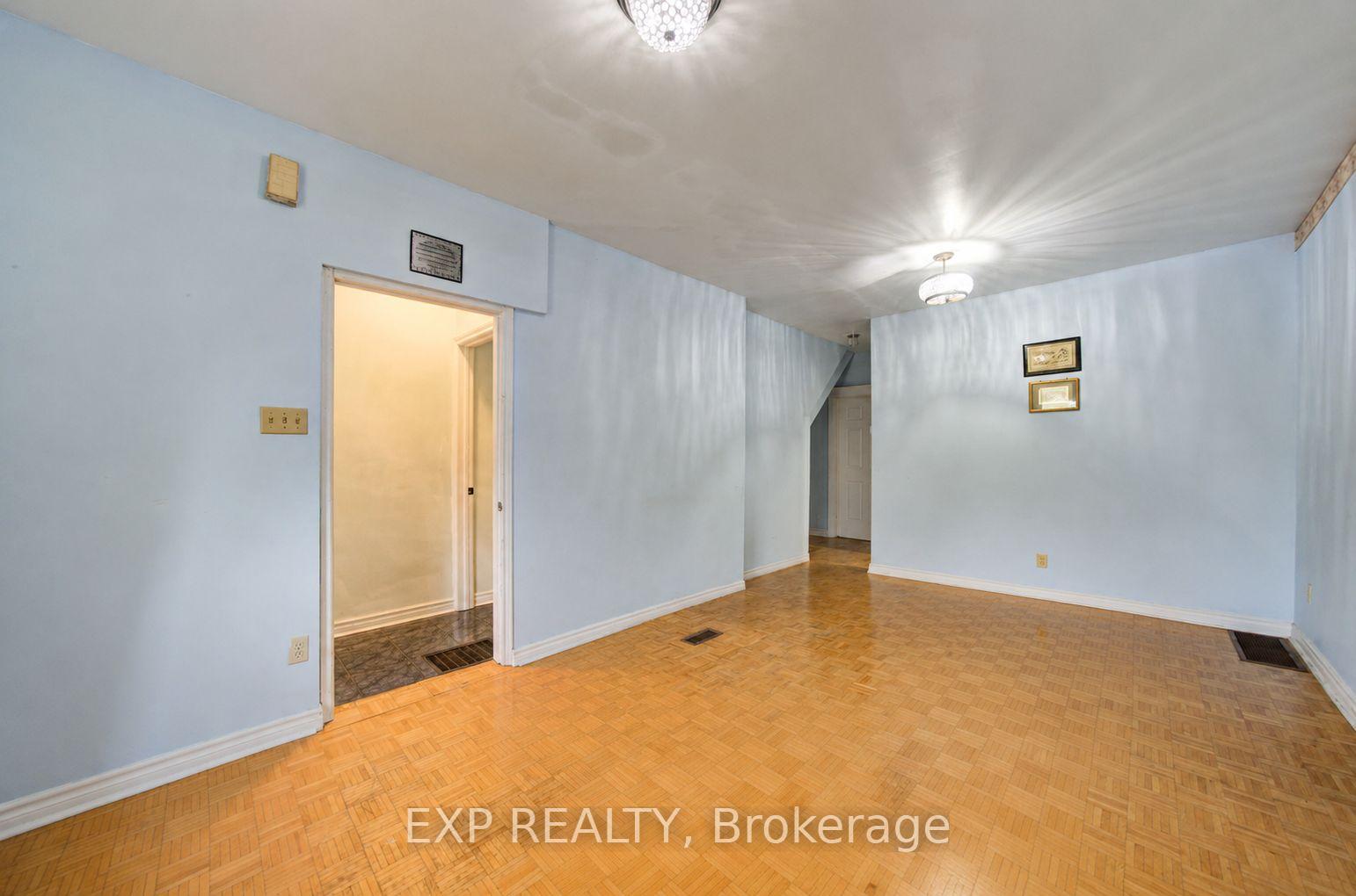 Photo 8 of 170 Wallace Avenue, Toronto, Dovercourt-Wallace Emerson-Junction — HOMEH