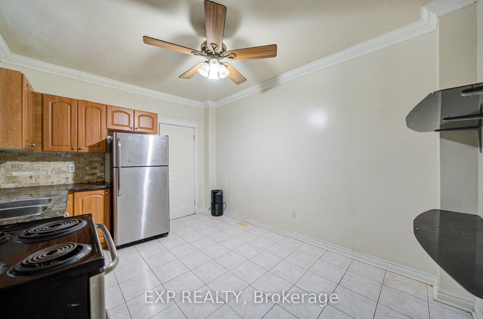 Photo 19 of 170 Wallace Avenue, Toronto, Dovercourt-Wallace Emerson-Junction — HOMEH