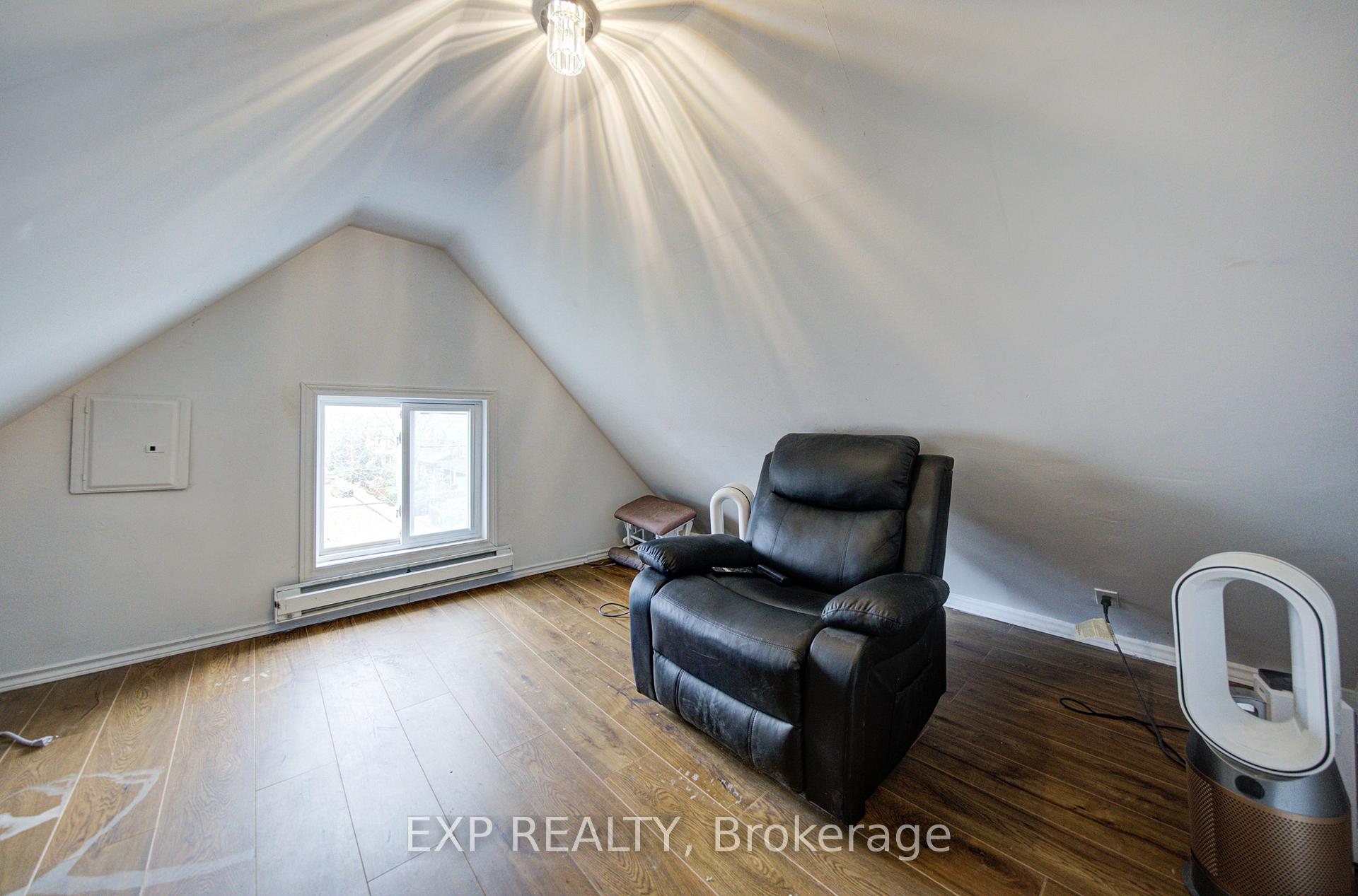 Photo 40 of 170 Wallace Avenue, Toronto, Dovercourt-Wallace Emerson-Junction — HOMEH