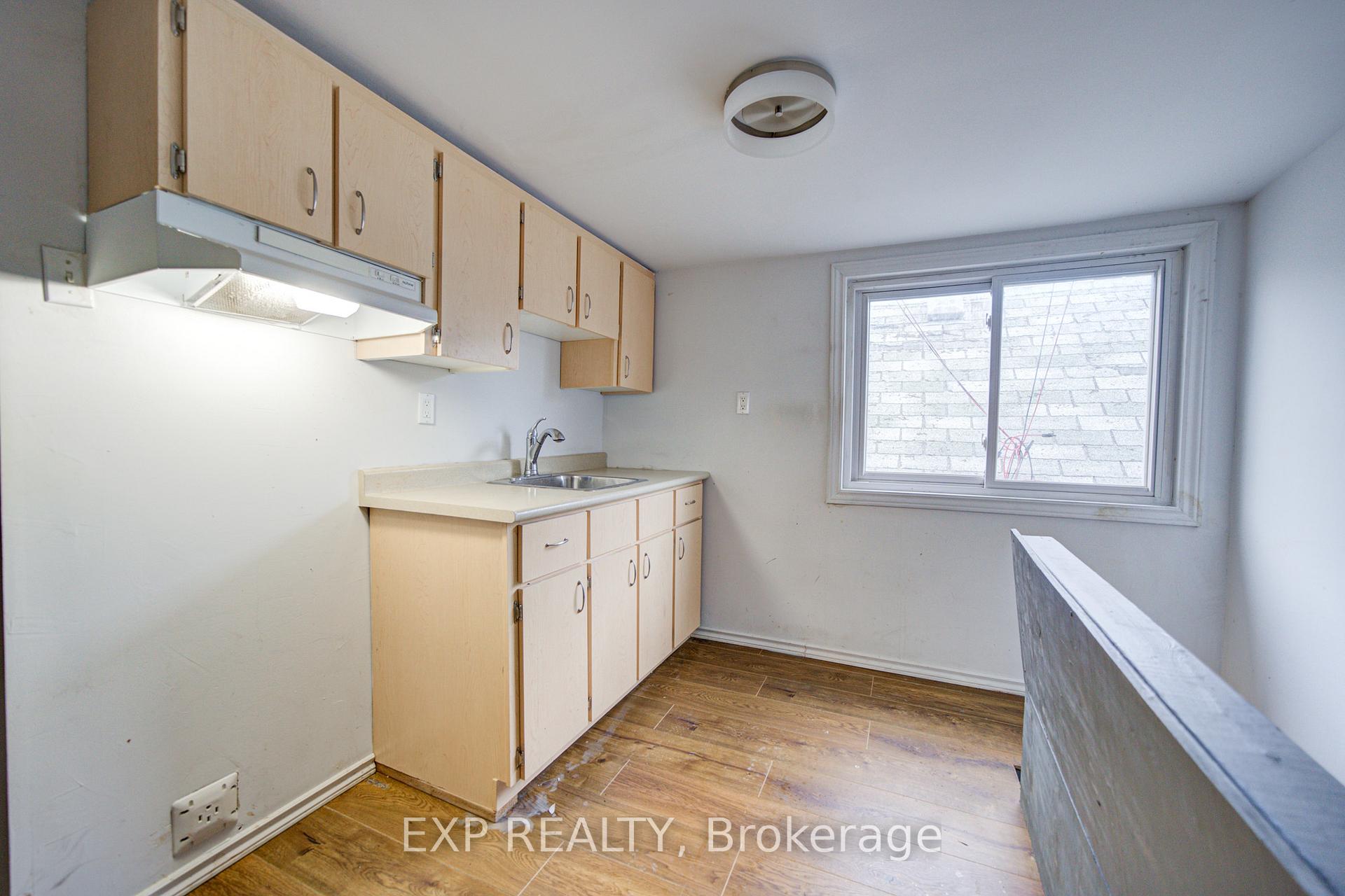 Photo 45 of 170 Wallace Avenue, Toronto, Dovercourt-Wallace Emerson-Junction — HOMEH