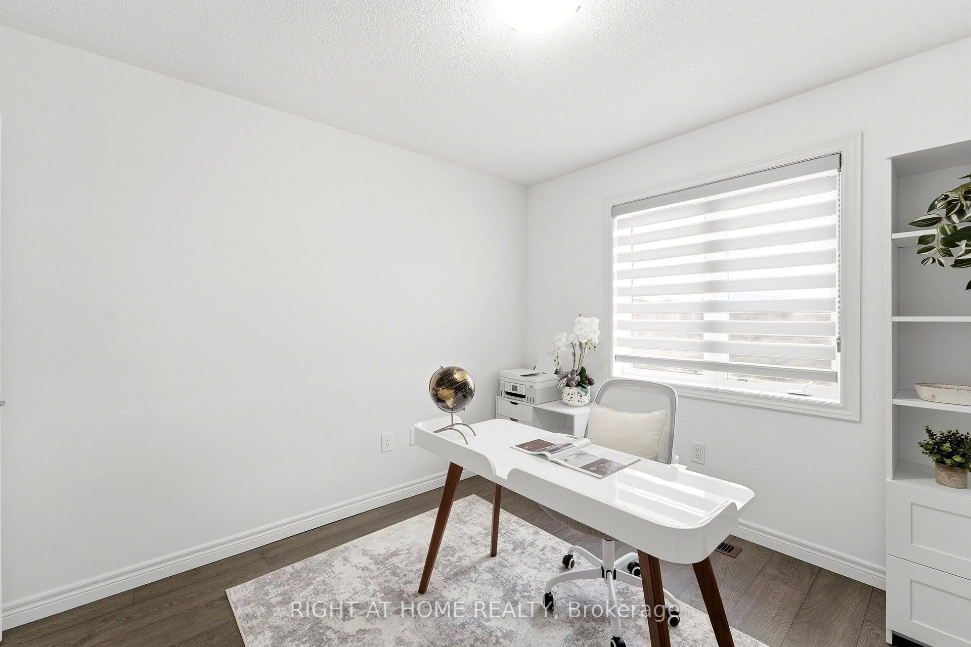 Photo 36 of 143 Bronson Terrace, Milton, Ford — HOMEH