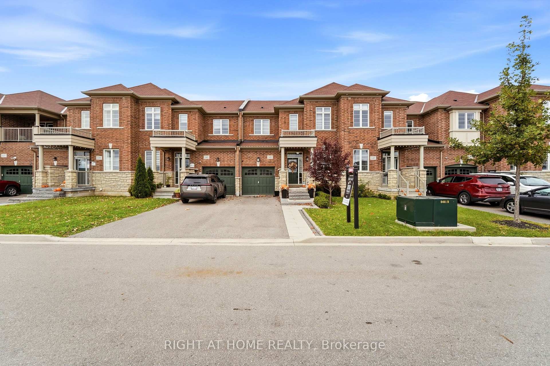 Photo 42 of 143 Bronson Terrace, Milton, Ford — HOMEH