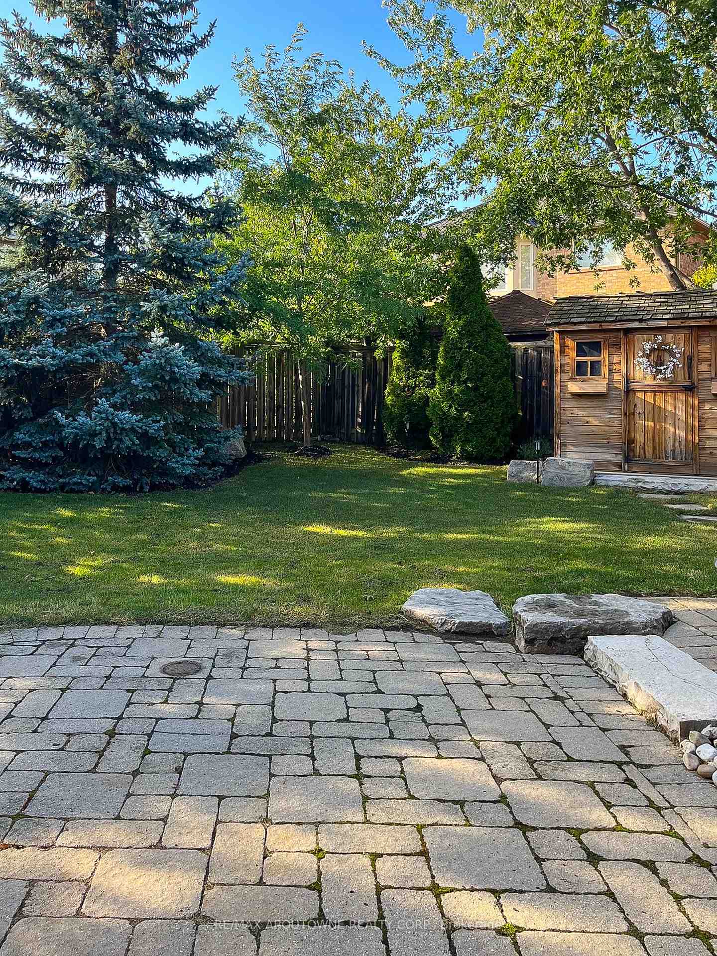 Photo 48 of 2447 Highmount Crescent, Oakville, Westmount — HOMEH