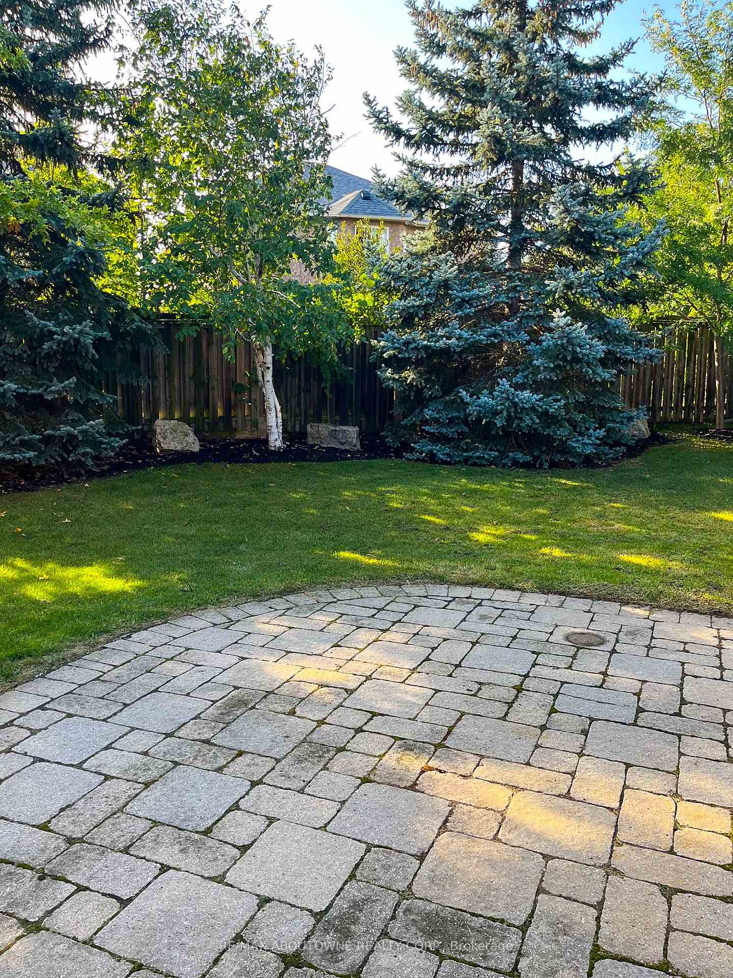 Photo 50 of 2447 Highmount Crescent, Oakville, Westmount — HOMEH