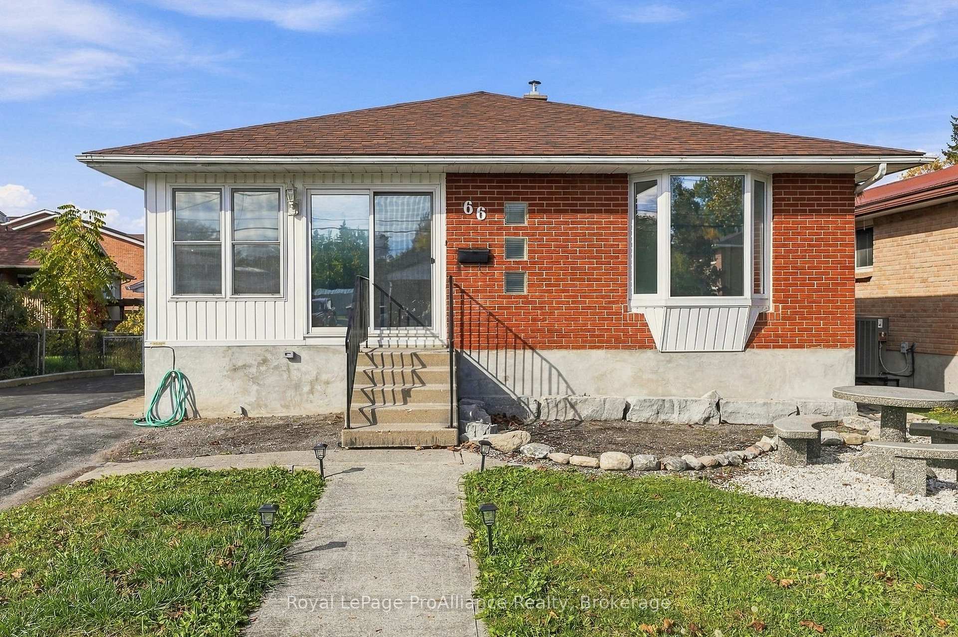 Photo 36 of 66 Tracey Street, Belleville, Belleville Ward — HOMEH