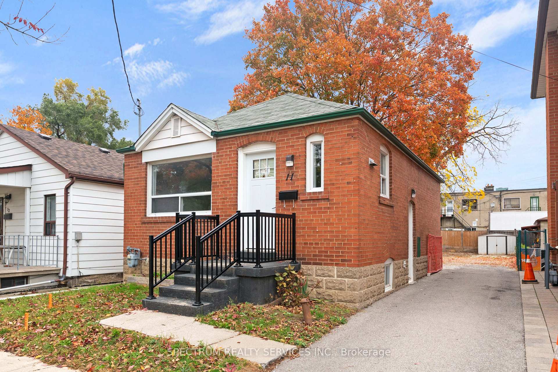 Photo 1 of 11 Vimy Avenue, North York, Weston — HOMEH