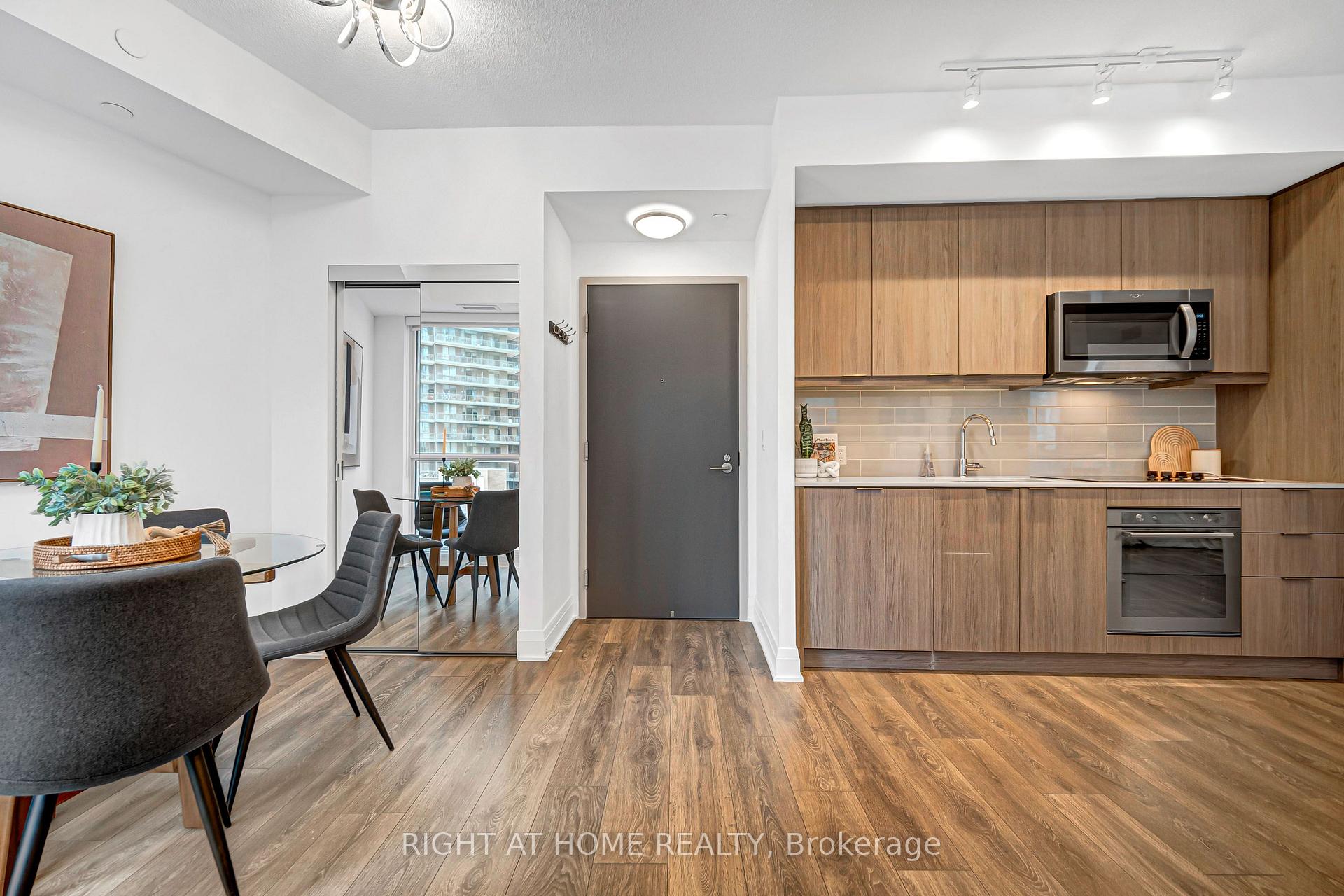 Photo 6 of Unit 405, 38 Forest Manor Road, North York, Henry Farm — HOMEH
