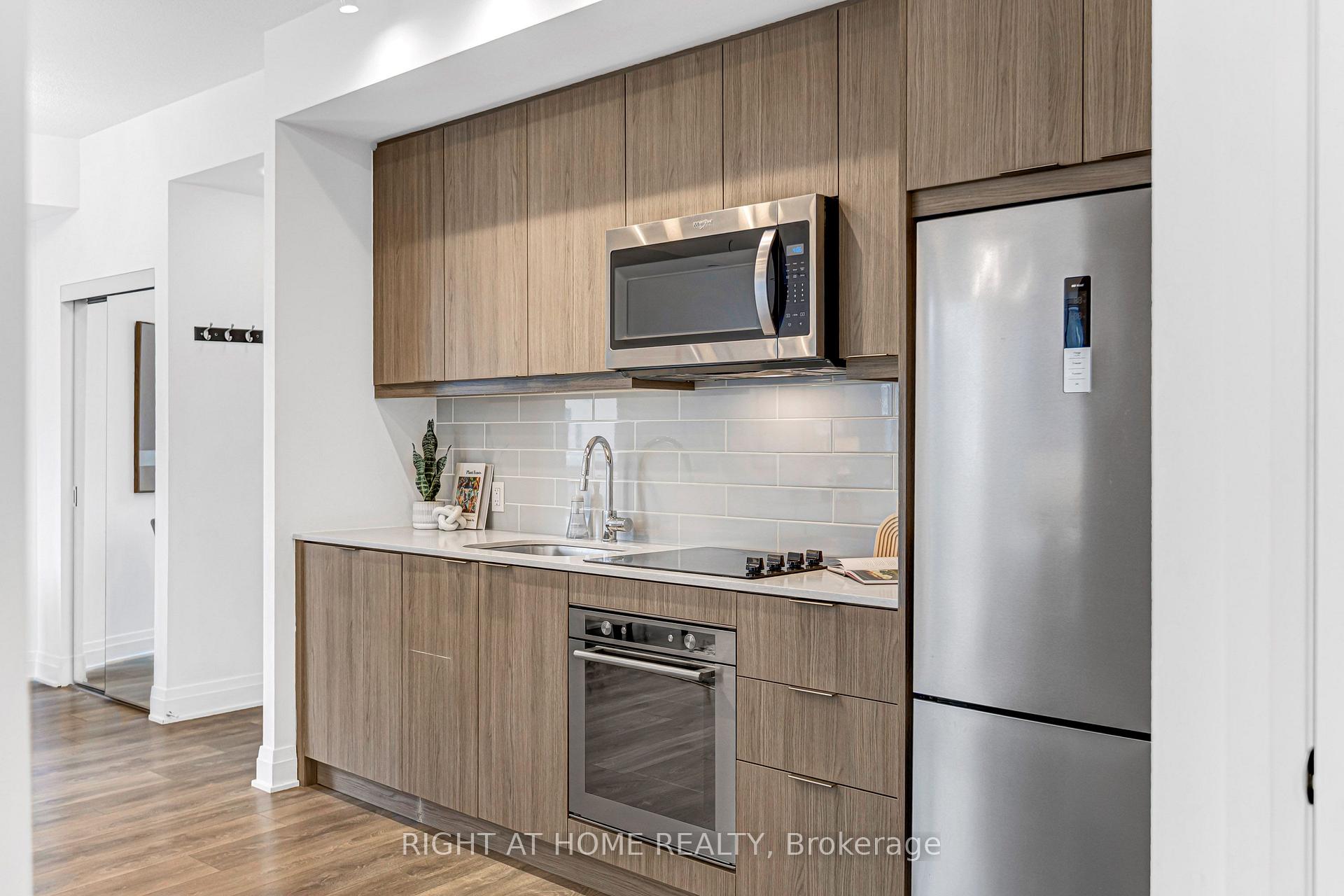 Photo 19 of Unit 405, 38 Forest Manor Road, North York, Henry Farm — HOMEH