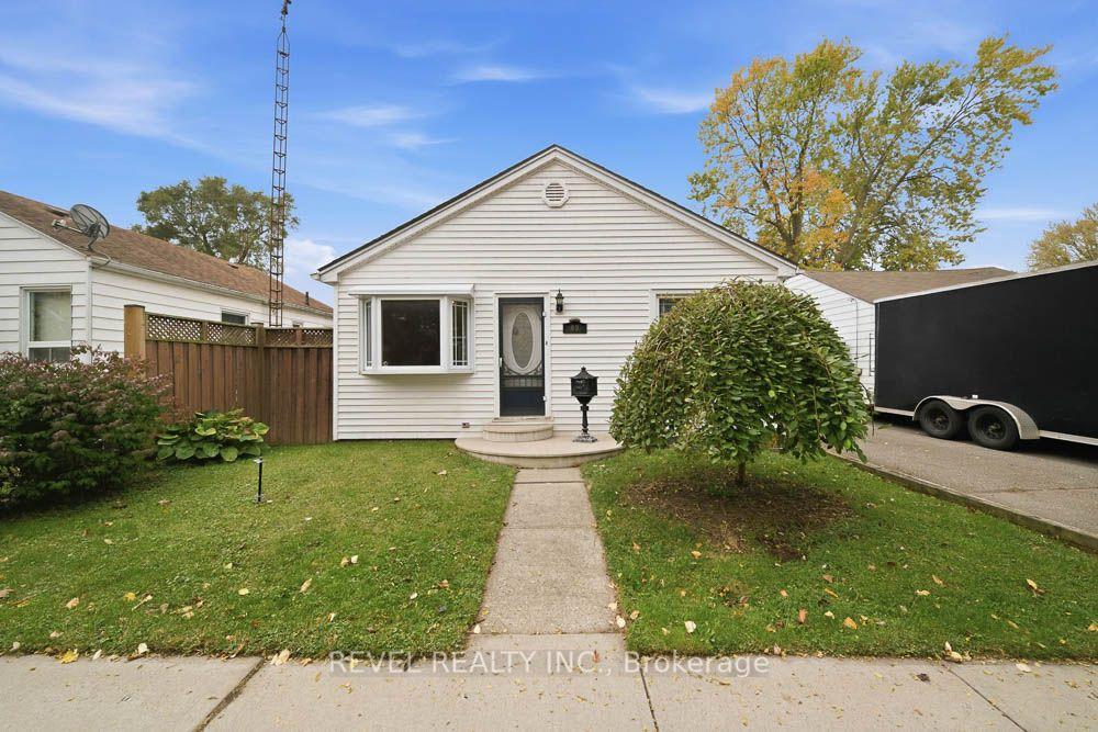 Photo 1 of 69 Sixth Avenue, Brantford, Eagle Place East — HOMEH