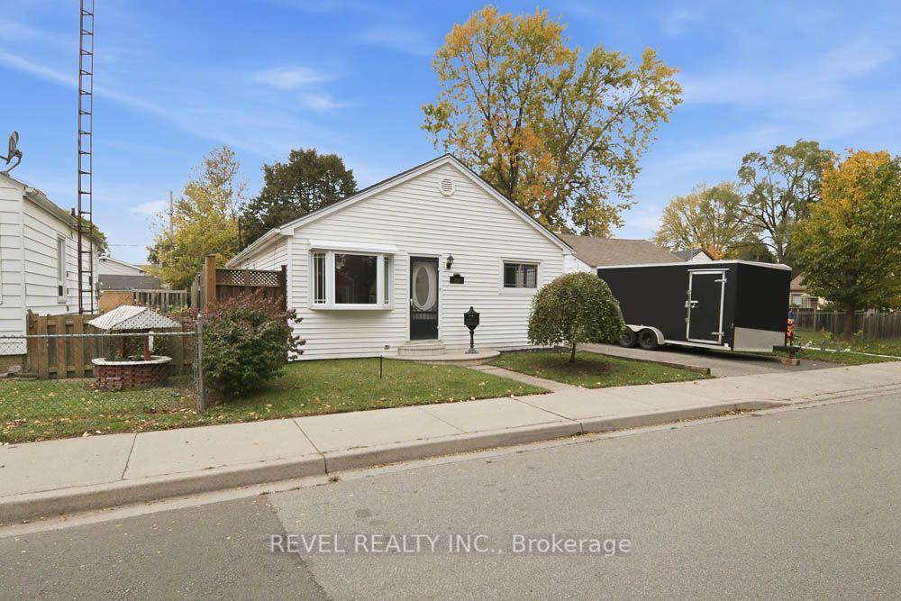 Photo 4 of 69 Sixth Avenue, Brantford, Eagle Place East — HOMEH