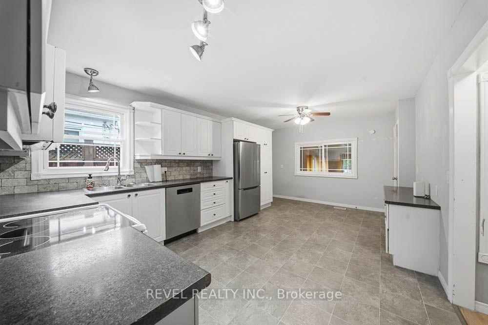 Photo 15 of 69 Sixth Avenue, Brantford, Eagle Place East — HOMEH