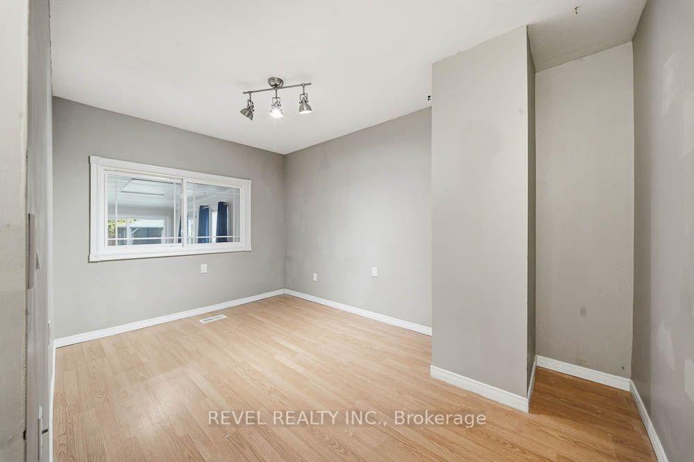 Photo 20 of 69 Sixth Avenue, Brantford, Eagle Place East — HOMEH