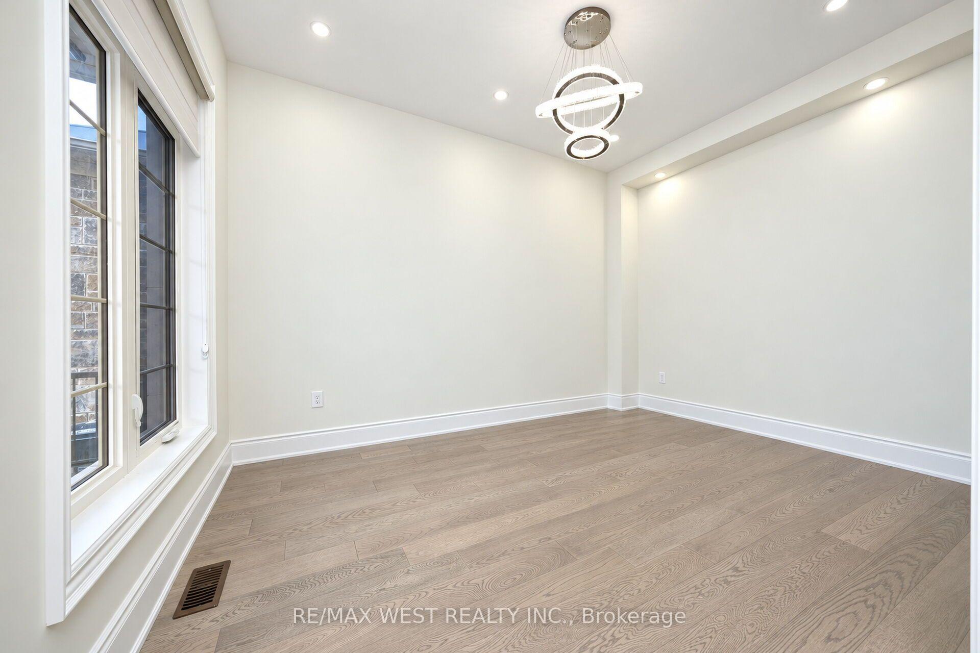 Photo 6 of 89 Clockwork Drive, Brampton, Northwest Brampton — HOMEH