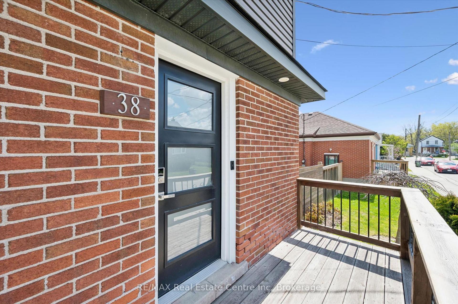 Photo 36 of 38 Wheeler Avenue, Guelph, St. Patrick's Ward — HOMEH