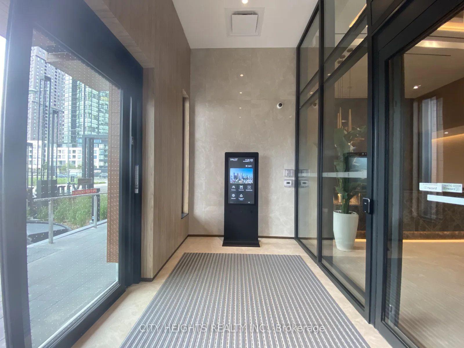 Photo 3 of Unit 1709, 5 Meadowdale Road, Vaughan, Vaughan Corporate Centre — HOMEH