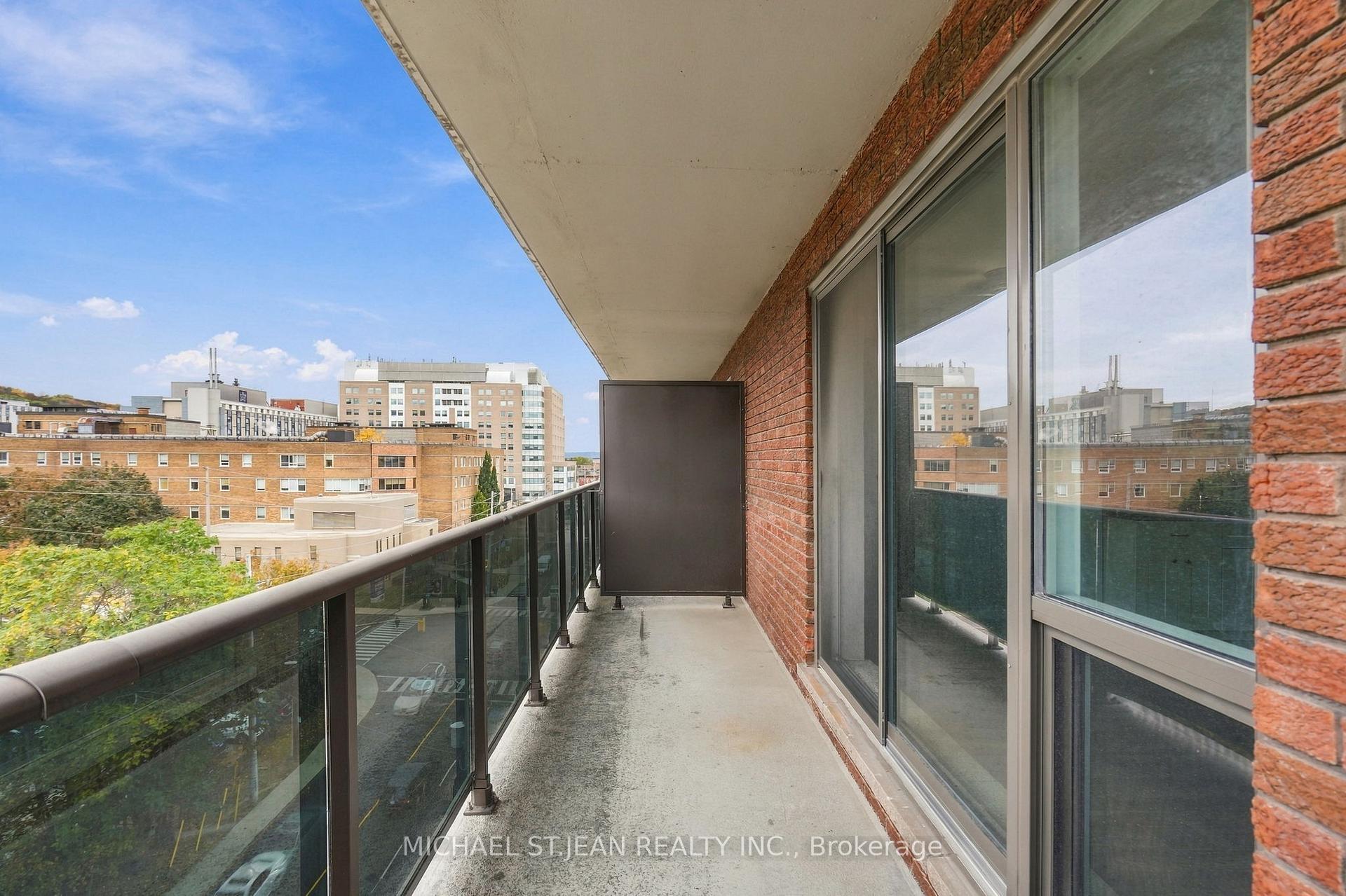 Photo 25 of Unit 904, 81 Charlton Avenue E, Hamilton, Corktown — HOMEH