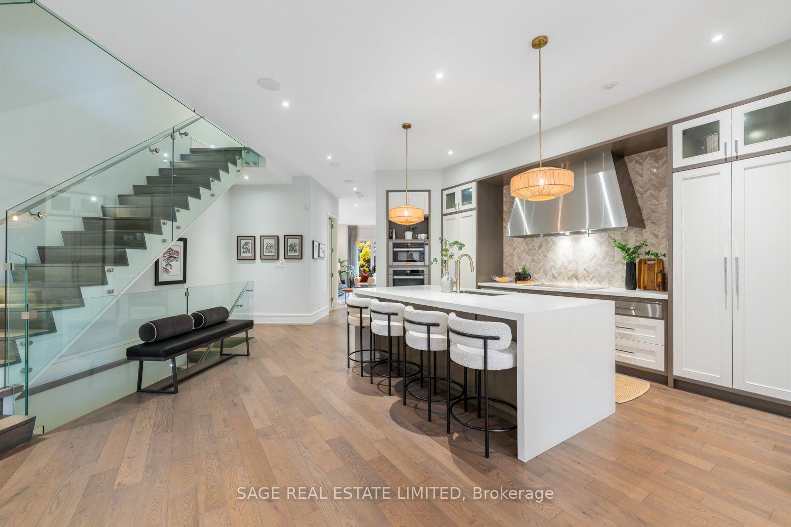 Photo 8 of 5 Thurloe Avenue, Toronto, Mount Pleasant East — HOMEH