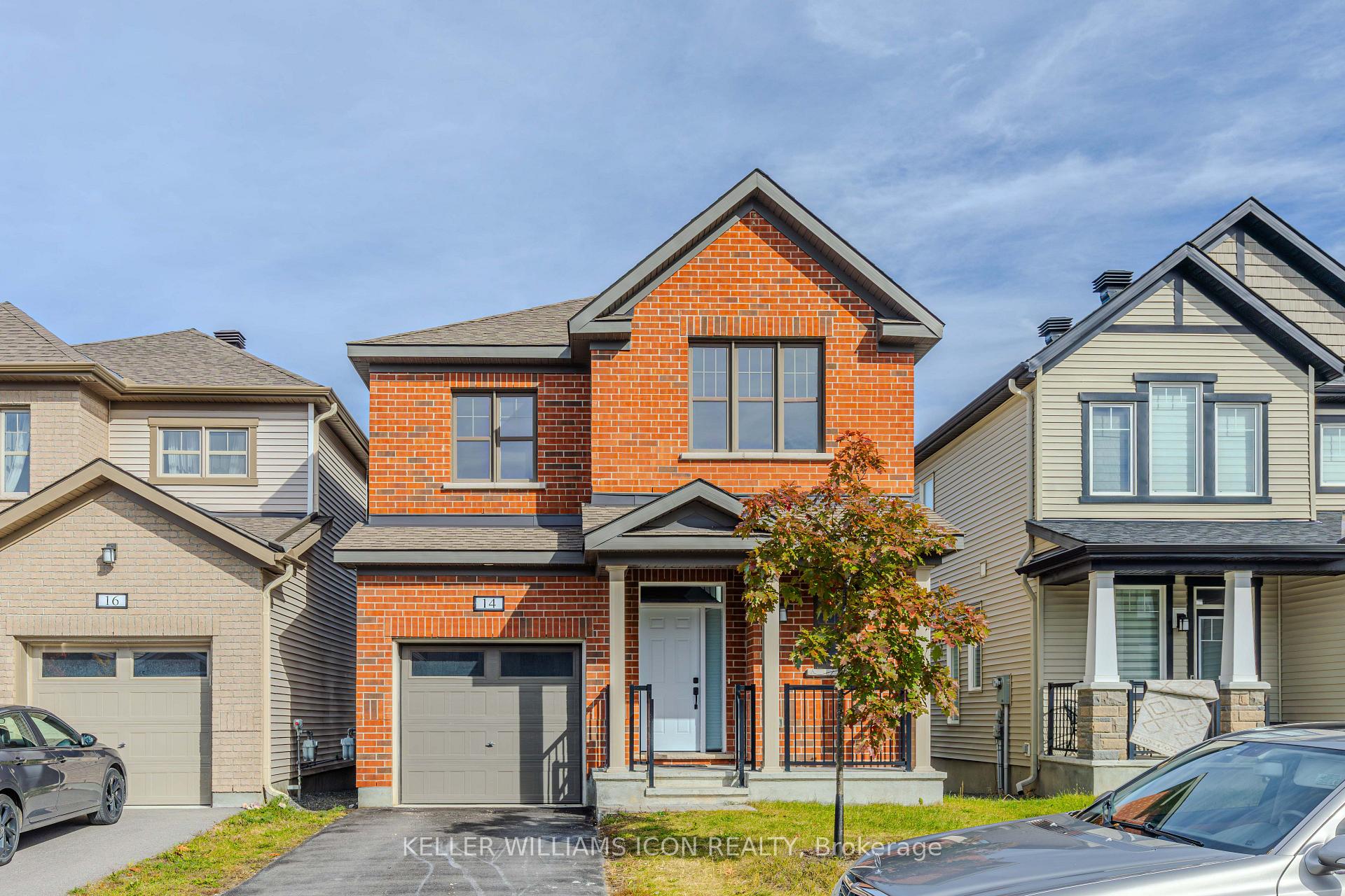 Photo 2 of 14 Racemose Street, Ottawa, Barrhaven - Half Moon Bay — HOMEH