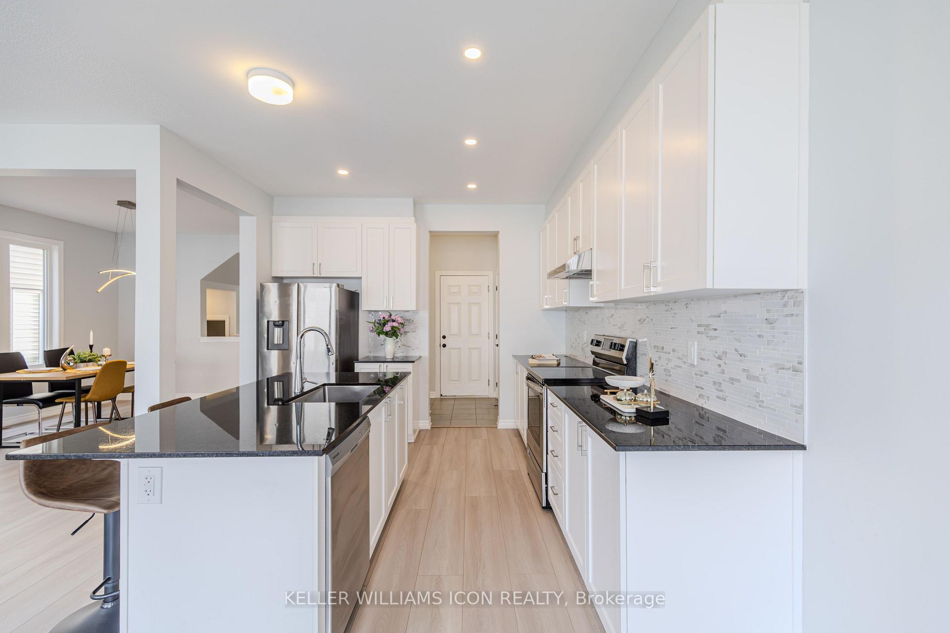 Photo 21 of 14 Racemose Street, Ottawa, Barrhaven - Half Moon Bay — HOMEH