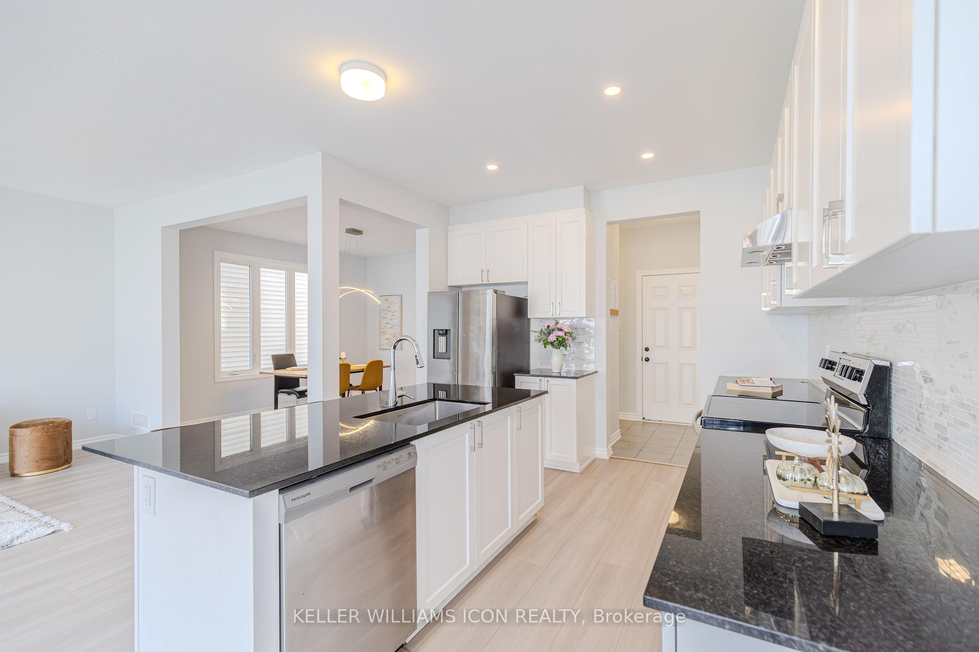 Photo 23 of 14 Racemose Street, Ottawa, Barrhaven - Half Moon Bay — HOMEH