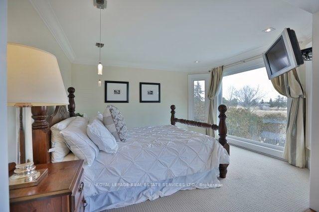 Photo 13 of 1343 Greeneagle Drive, Oakville, Glen Abbey — HOMEH