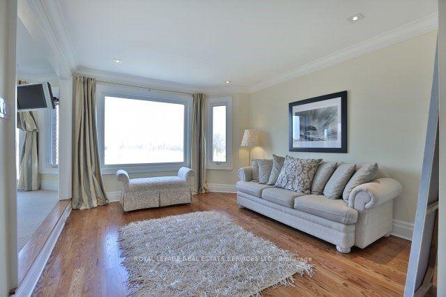 Photo 15 of 1343 Greeneagle Drive, Oakville, Glen Abbey — HOMEH