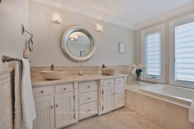 Photo 16 of 1343 Greeneagle Drive, Oakville, Glen Abbey — HOMEH