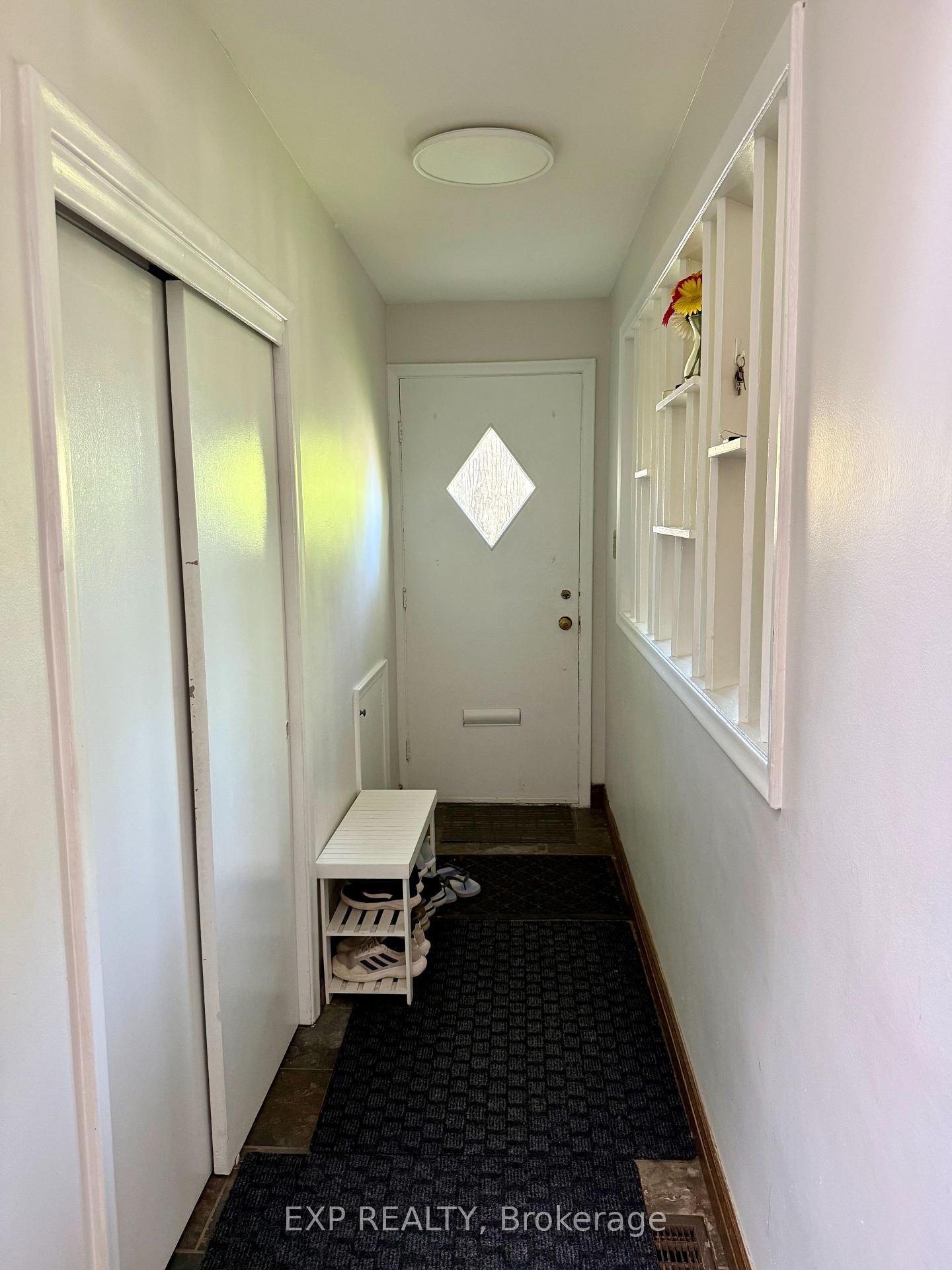 Photo 2 of Unit Upper, 6 Mid Pines Road, Scarborough, Woburn — HOMEH