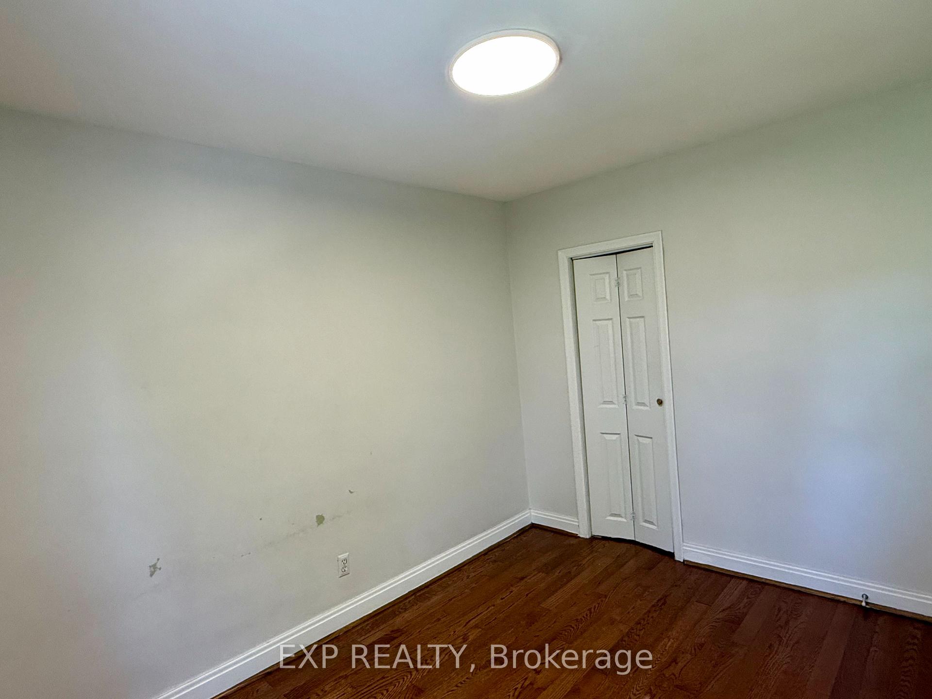 Photo 12 of Unit Upper, 6 Mid Pines Road, Scarborough, Woburn — HOMEH
