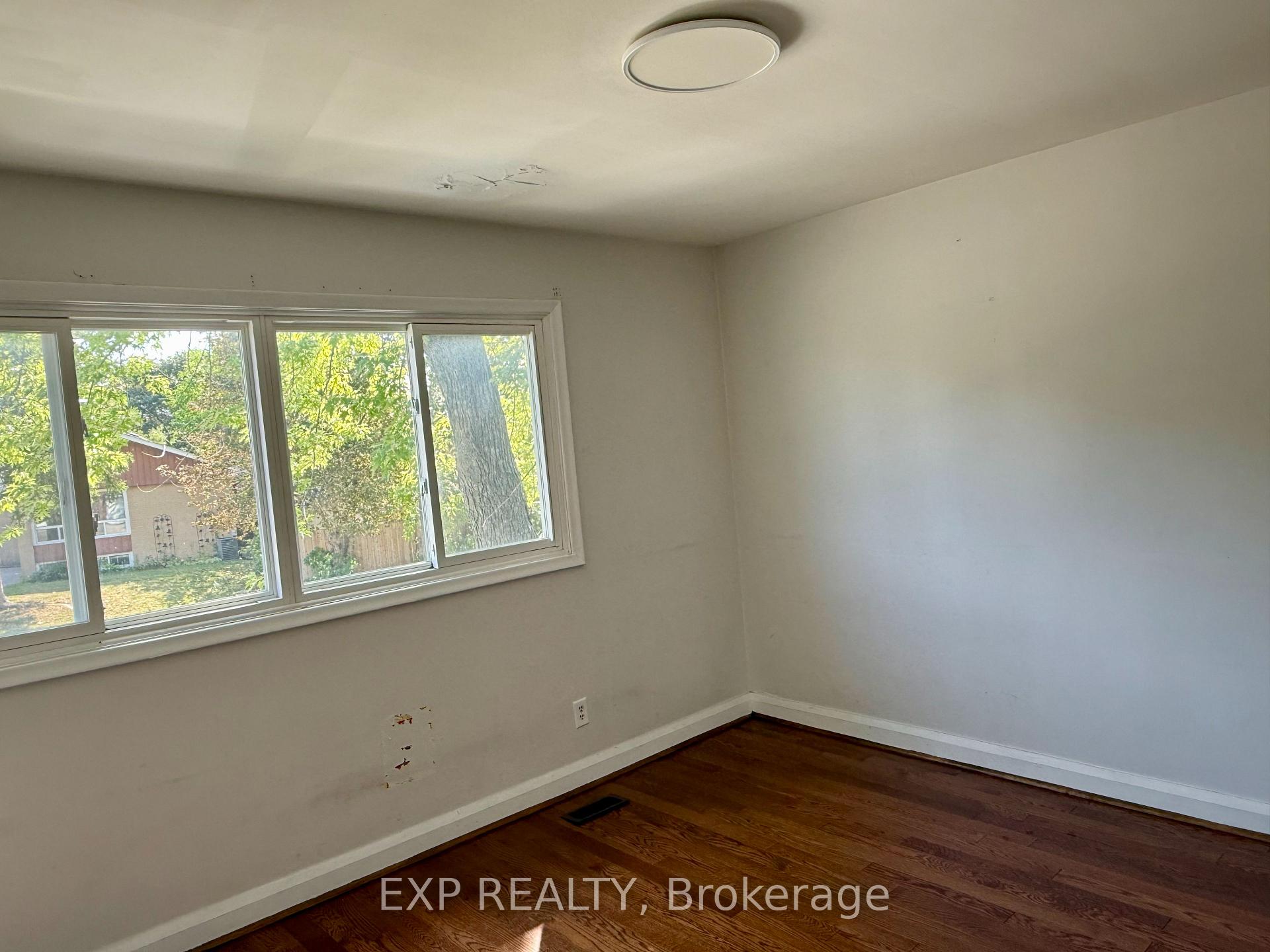 Photo 15 of Unit Upper, 6 Mid Pines Road, Scarborough, Woburn — HOMEH