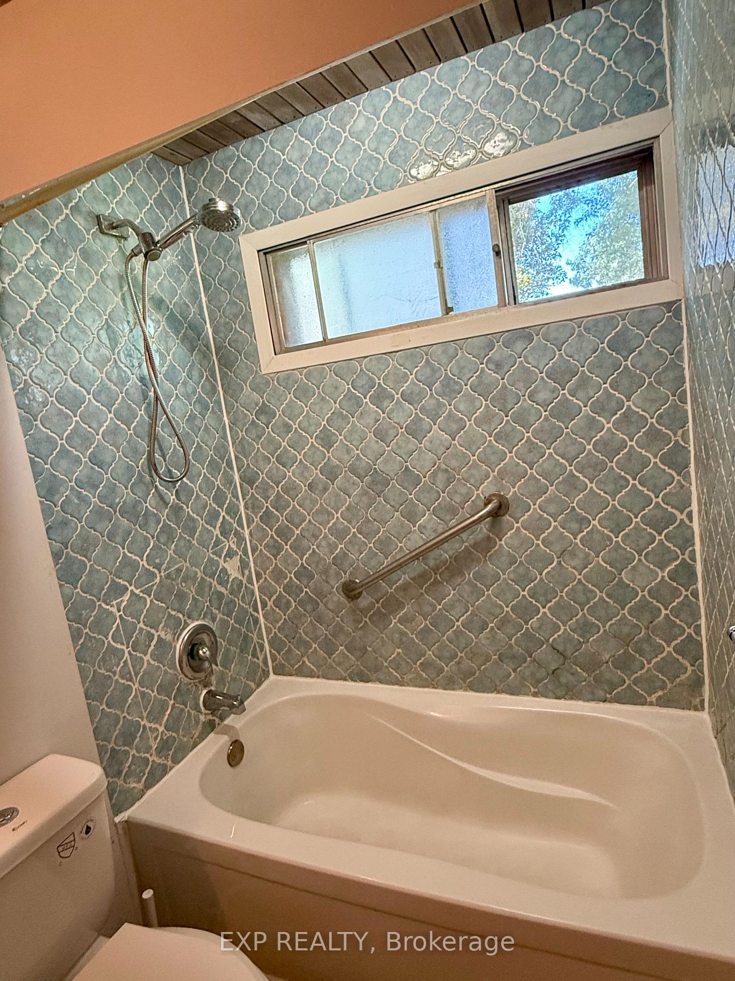 Photo 17 of Unit Upper, 6 Mid Pines Road, Scarborough, Woburn — HOMEH