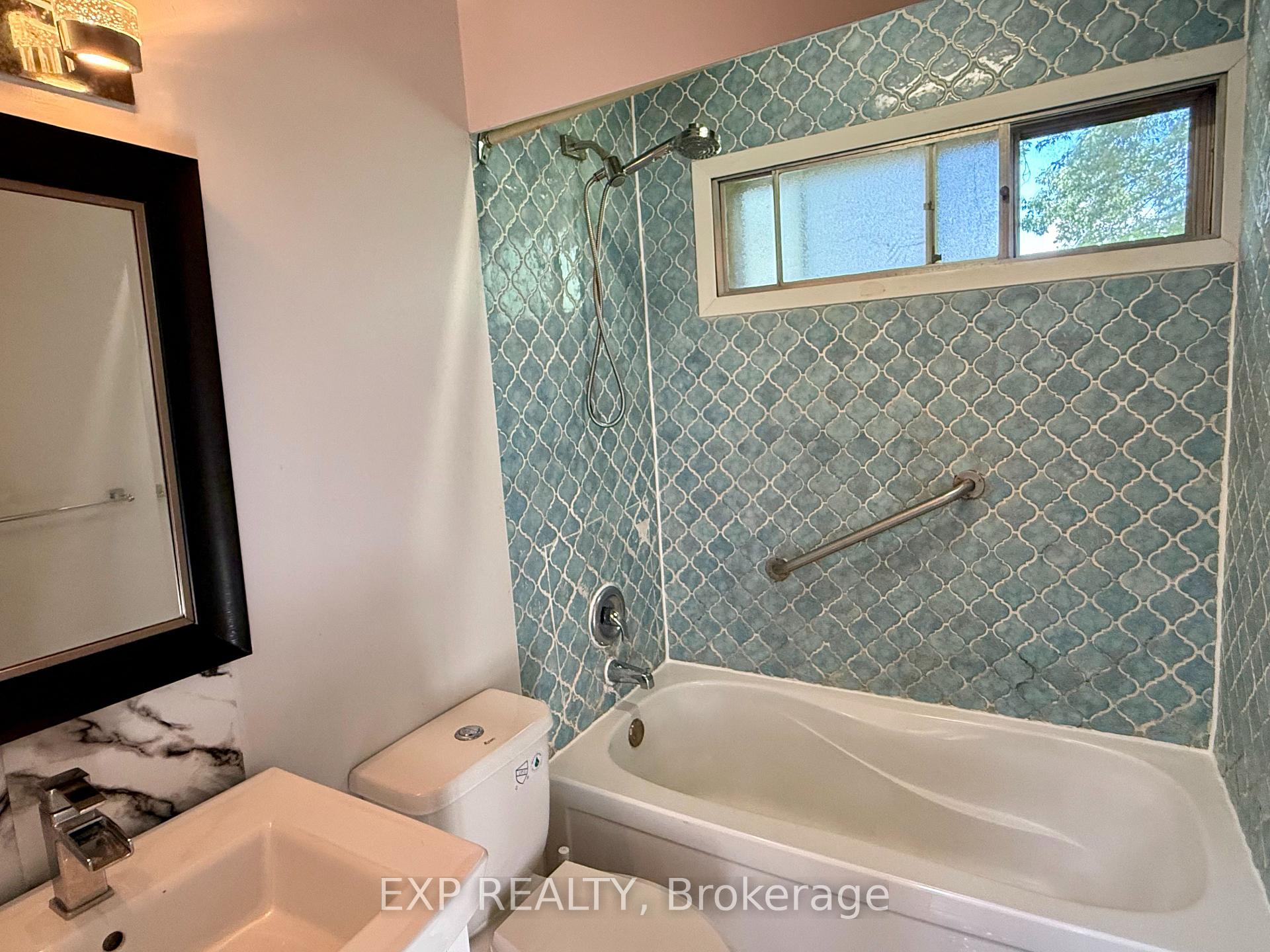 Photo 18 of Unit Upper, 6 Mid Pines Road, Scarborough, Woburn — HOMEH