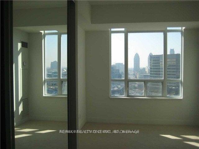 Photo 6 of Unit 1409, 80 Absolute Avenue, Mississauga, City Centre — HOMEH