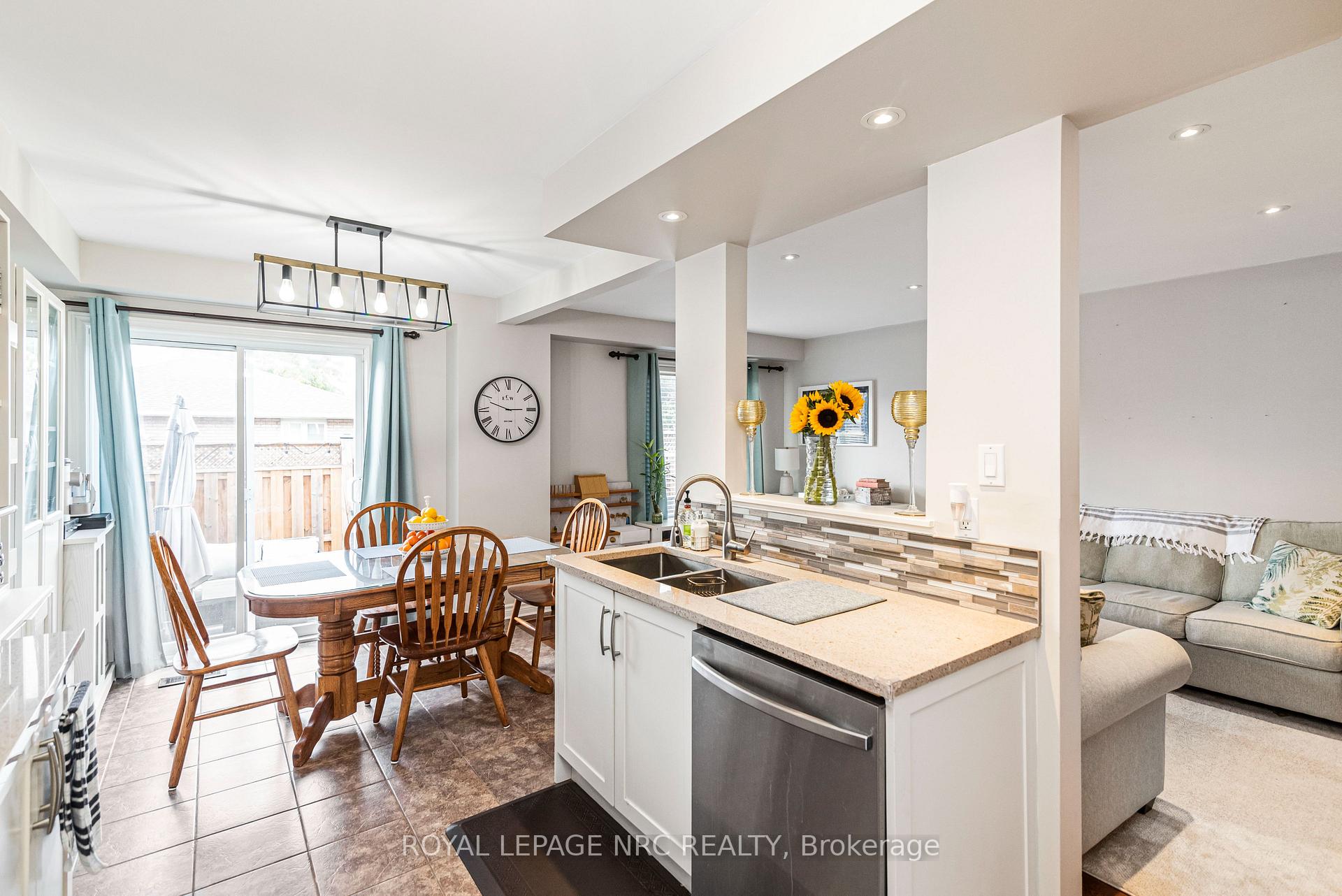 Photo 19 of Unit 12, 311 8 Highway, Hamilton, Stoney Creek — HOMEH