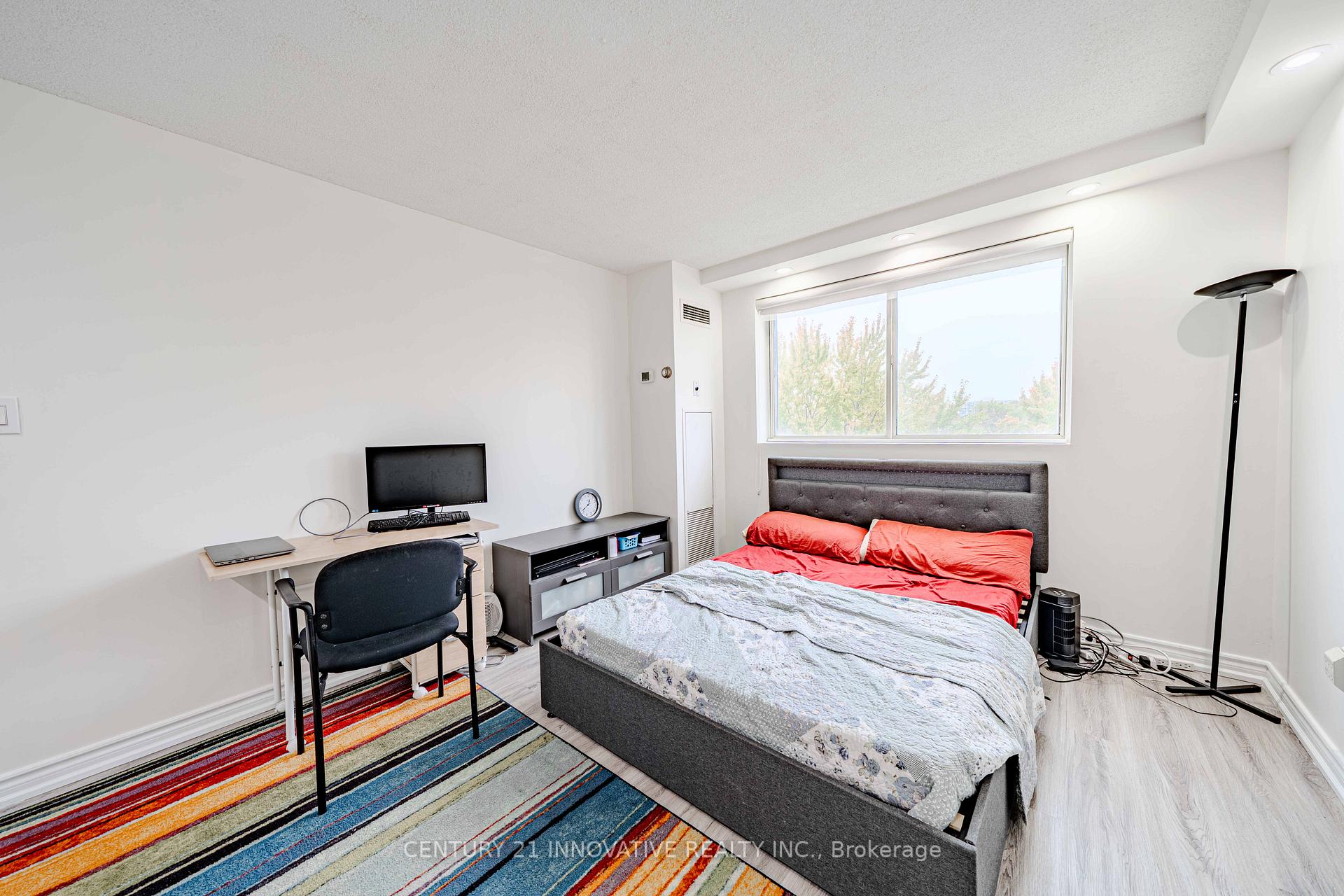 Photo 17 of Unit 511, 5 Weldrick Road W, Richmond Hill, North Richvale — HOMEH