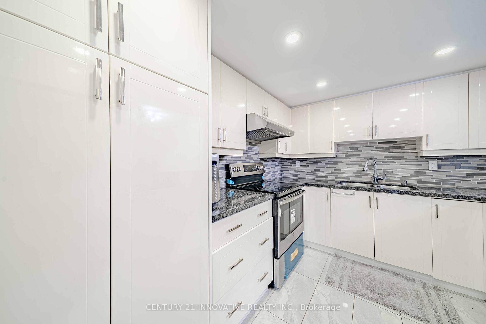 Photo 26 of Unit 511, 5 Weldrick Road W, Richmond Hill, North Richvale — HOMEH